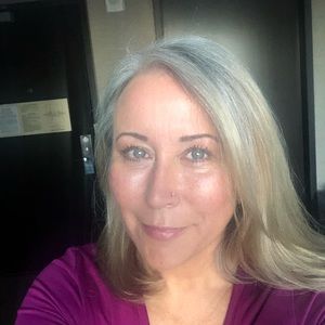 Meet your Posher, Gina